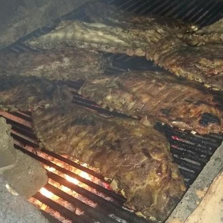 La Famosa Costillas A La Lena Jarabacoa Eksteriør bilde
